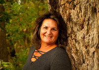 Headshots - Cyndi Banzhaf